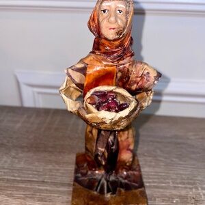 Vintage 7.5”Handmade Mexican Folk Art Paper Mache Female Sculpture ..(#16)